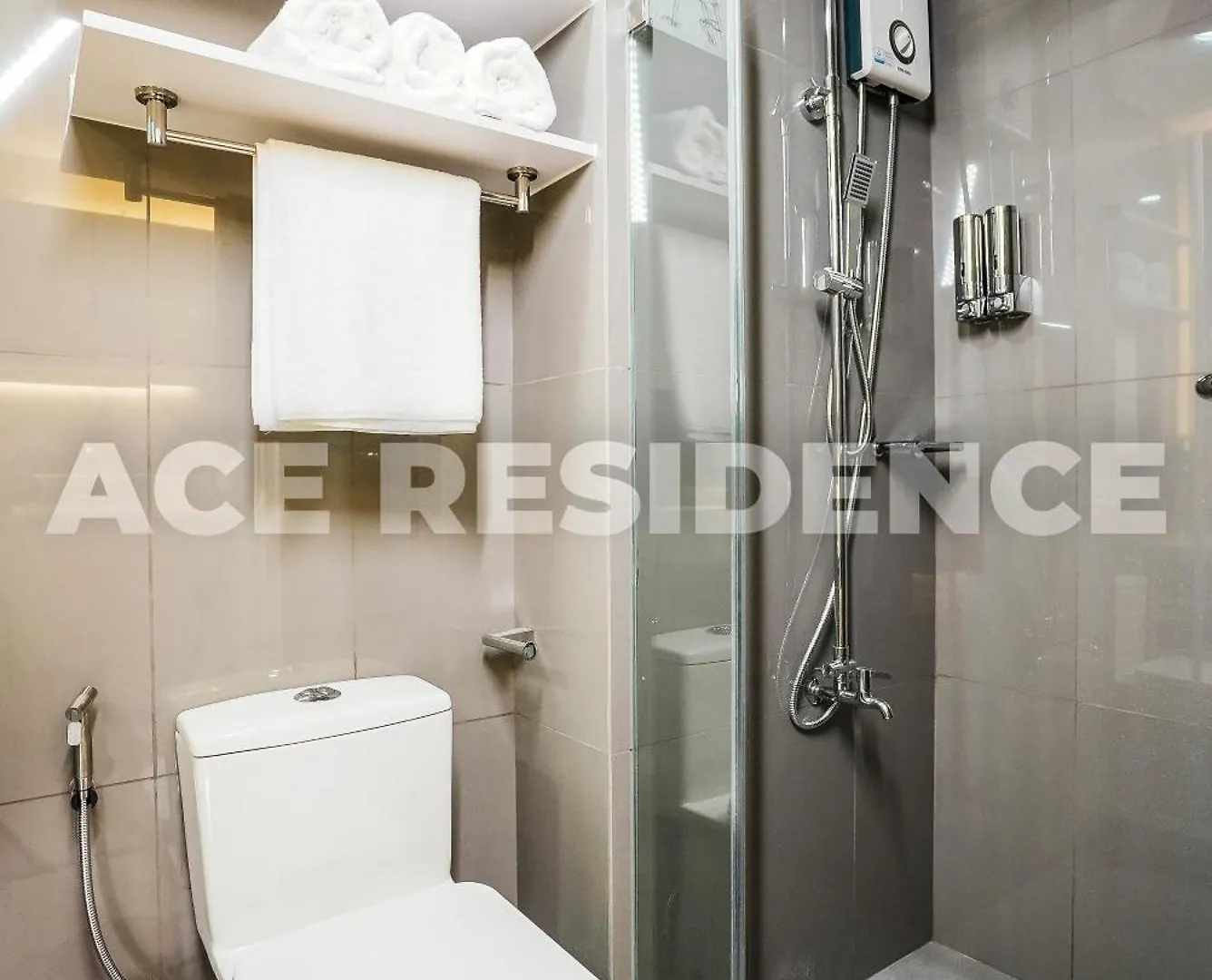 Air Residences Makati With Sunset View Manila 0*,